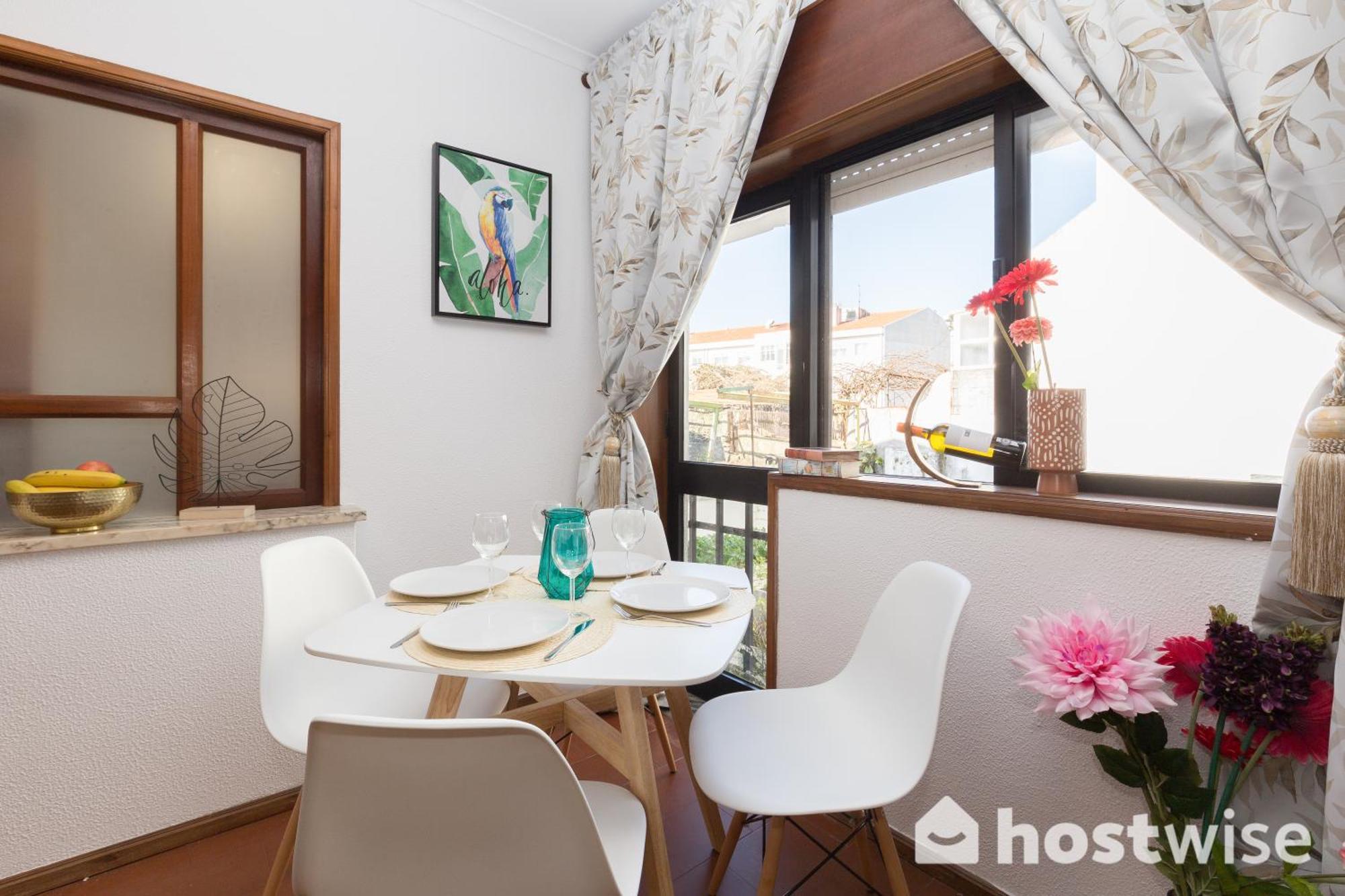 Host Wise - Comfy Bright Flats With Netflix Oporto
